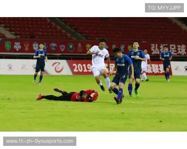 武汉三镇一次快速倒脚让禁区瞬间活跃