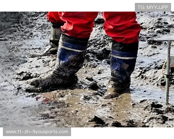 特色泥浆跑步，挑战自我的泥泞之旅，泥浆玩耍
