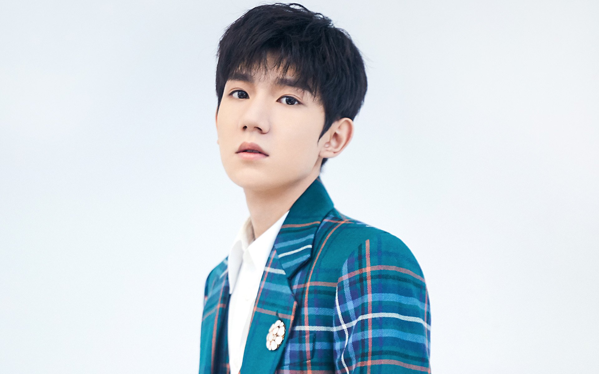 坎特的防守表现助切尔西稳居英超榜首